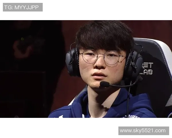 Faker在LCK杯中的失误引发热议电竞圈对其表现的讨论不断升级
